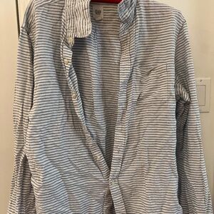 Casual large men’s GAP button down summer shirt